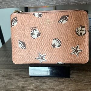 Coach Seashell Print Zip Card Case - Peach Brown